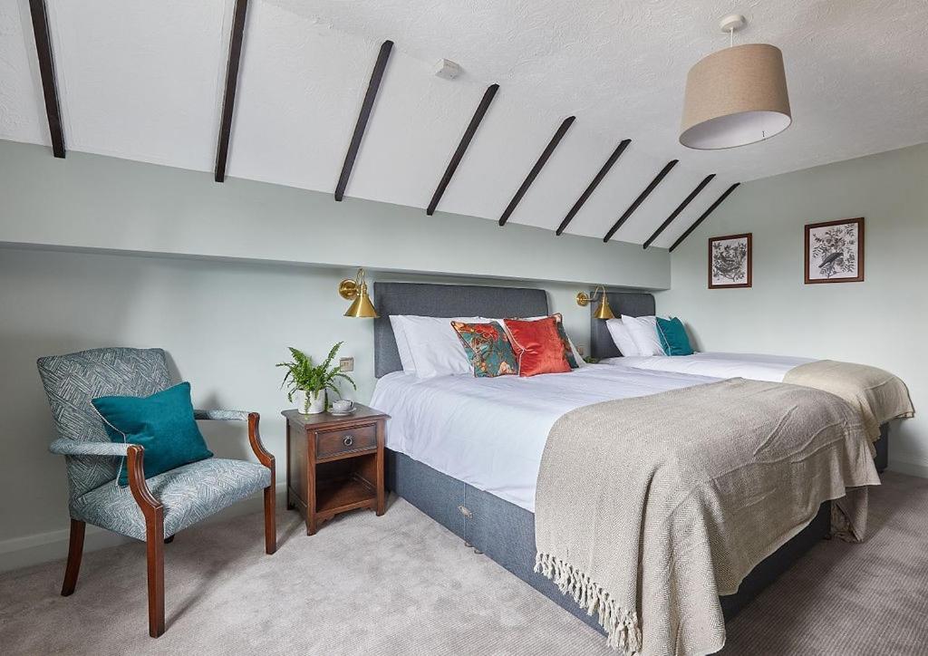 The New Inn Heckfield Hook  Bagian luar foto